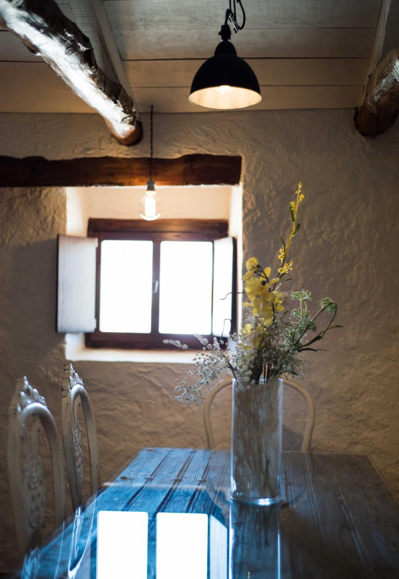 Pensión La Casa De La Vieja - Rustic & Charming Appartments