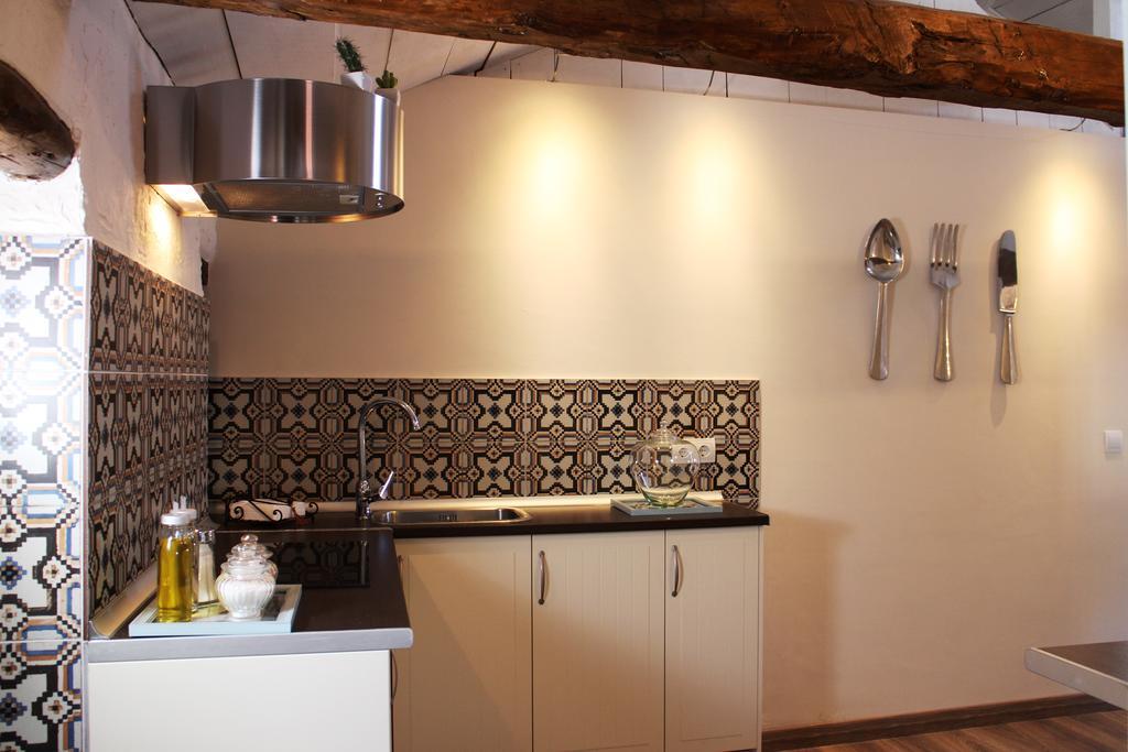 Pensión La Casa De La Vieja - Rustic & Charming Appartments